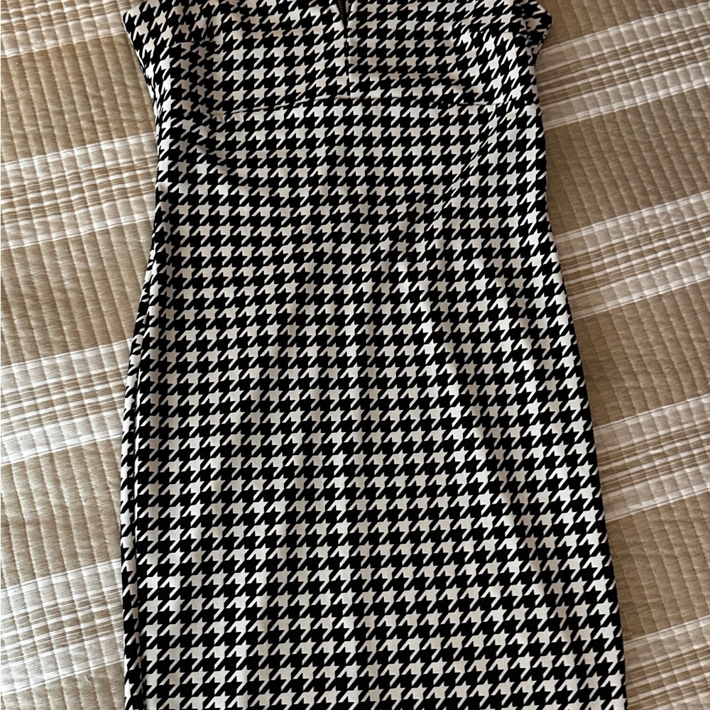 Kardashian Kollection Houndstooth Dress